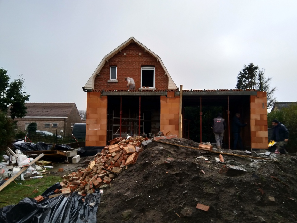 De ruwbouw begint al vorm te krijgen De ruwbouw begint al vorm te krijgen