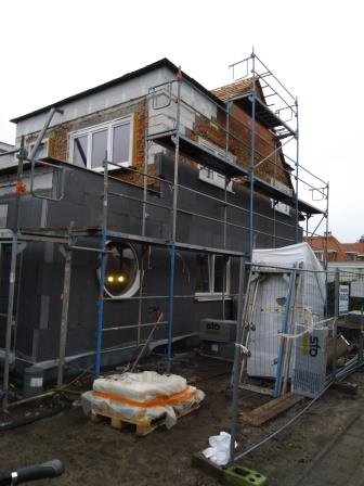 Plaatsing van de gevelisolatie Plaatsing van de gevelisolatie