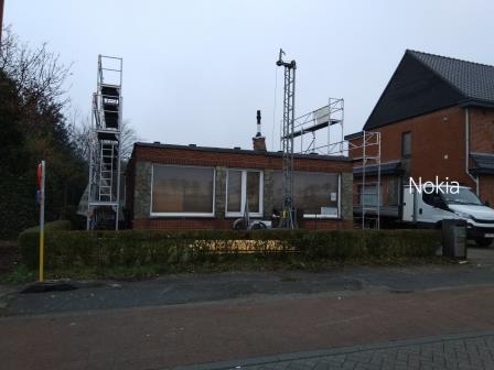 Het dak is afgebroken Het dak is afgebroken
