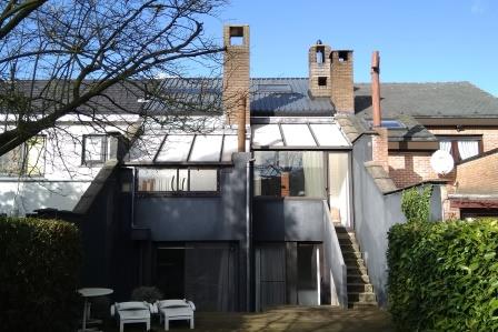 De achtergevel voor de start van de werken